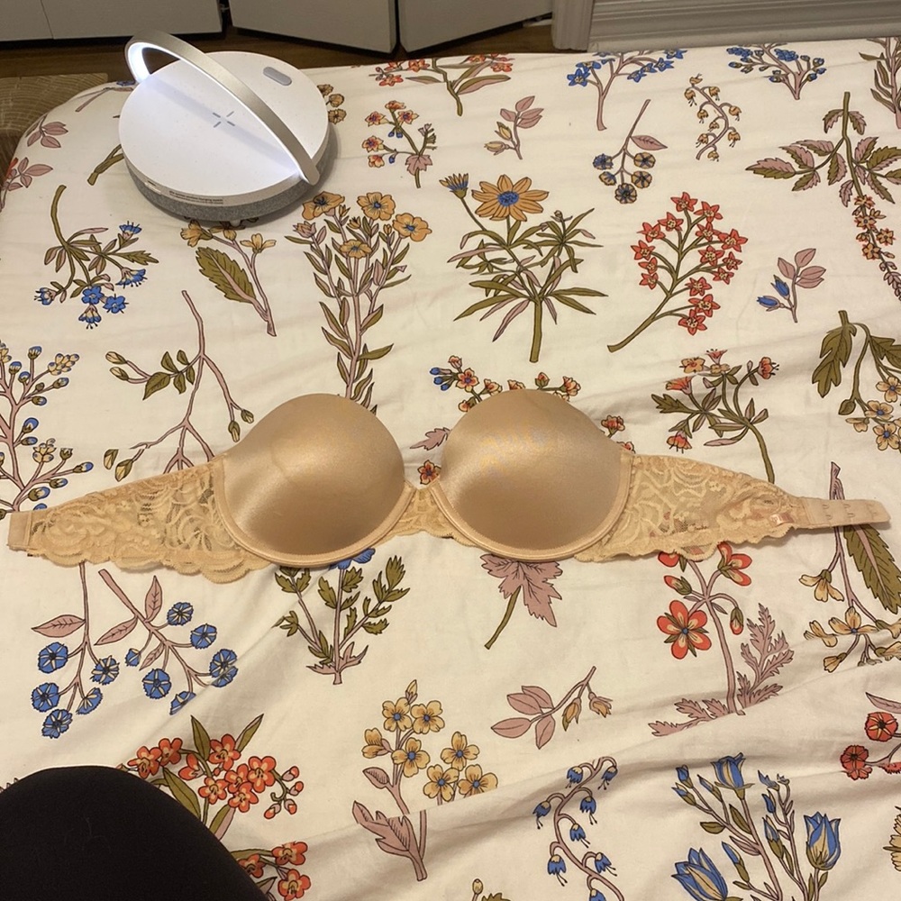 Victoria’s Secret Pink Strapless Bra